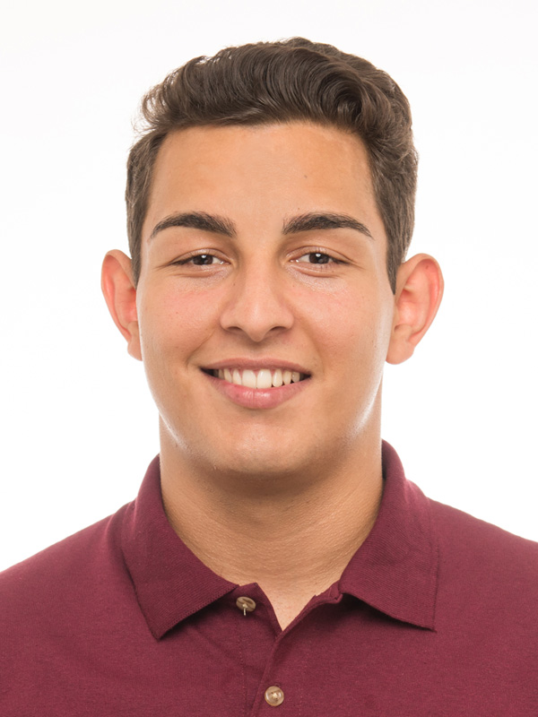 headshot of 2018 Alumni Scholarship recipient Johnny Martinez 