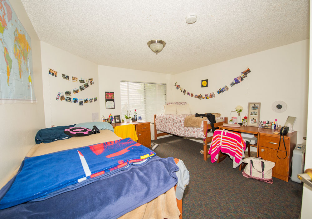 csudh-housing-apartment-bedroom-2